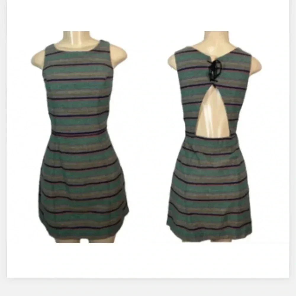 AUDREY MINI DRESS. GREEN STRIPES ALINE STYLE‎ SLEEVELESS CUT OUT SIZE LARGE